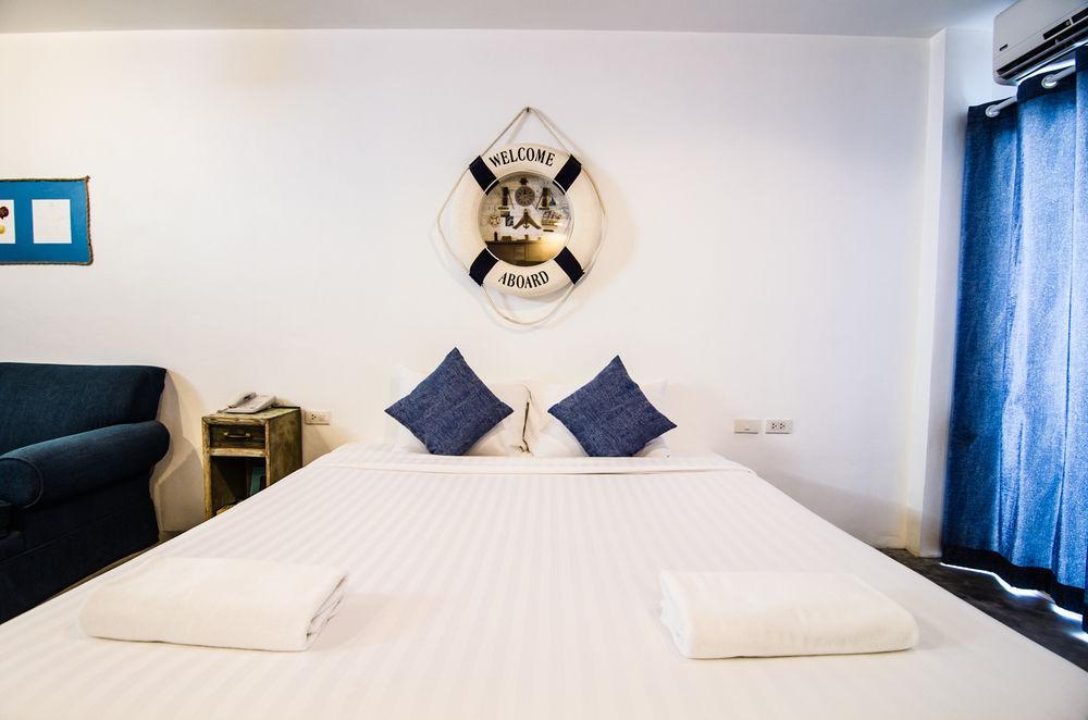 Chic Boutique Hotel Phuket Exterior foto